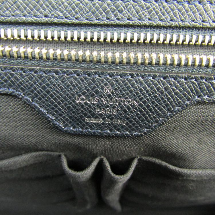 Pre Owned Louis Vuitton Boreal Taiga Leather Briefcase