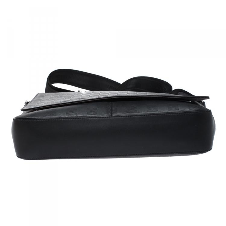 Pre Owned Louis Vuitton Onyx Damier Infini Leather District MM Bag