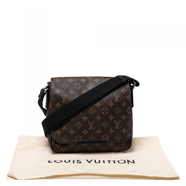 Pre Owned Louis Vuitton Monogram Canvas District PM Bag
