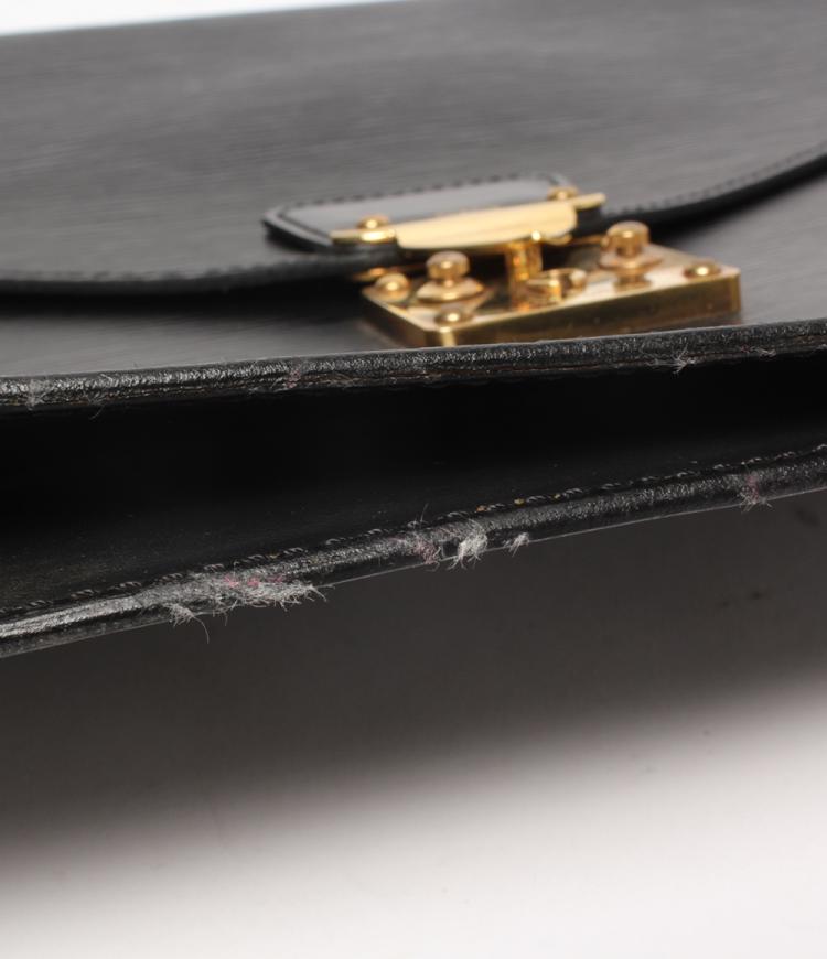 Pre Owned Louis Vuitton Noir Epi Leather Porte Documents Senateur Document Case