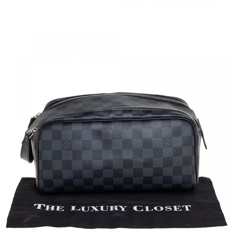 Pre Owned Louis Vuitton Damier Graphite Toilet Dopp Kit Pouch