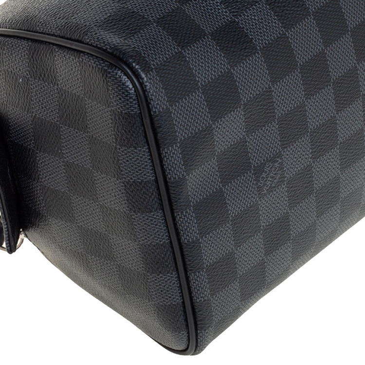 Pre Owned Louis Vuitton Damier Graphite Toilet Dopp Kit Pouch