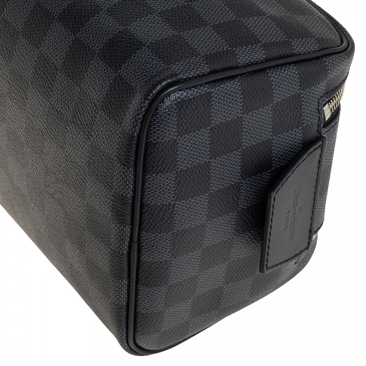 Pre Owned Louis Vuitton Damier Graphite Toilet Dopp Kit Pouch
