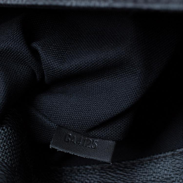 Pre Owned Louis Vuitton Damier Graphite Canvas District MM Bag