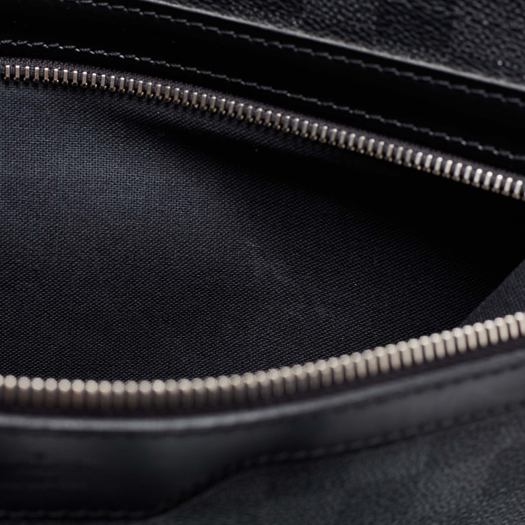 Pre Owned Louis Vuitton Damier Graphite Canvas and Leather Daniel GM Messenger Bag