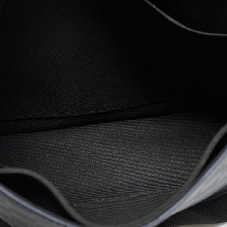 Pre Owned Louis Vuitton Damier Infini Leather District PM Bag