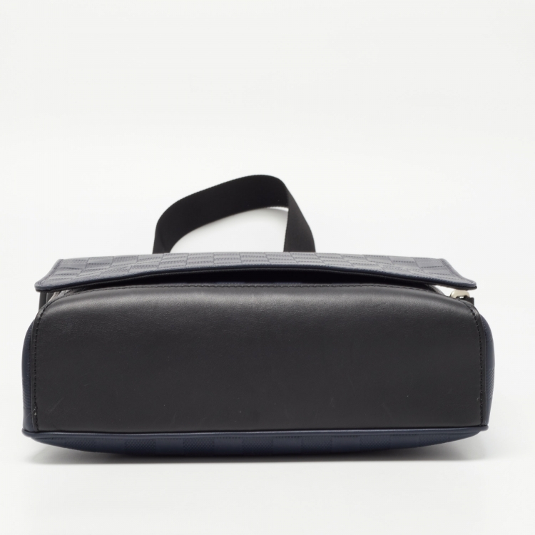 Pre Owned Louis Vuitton Damier Infini Leather District PM Bag