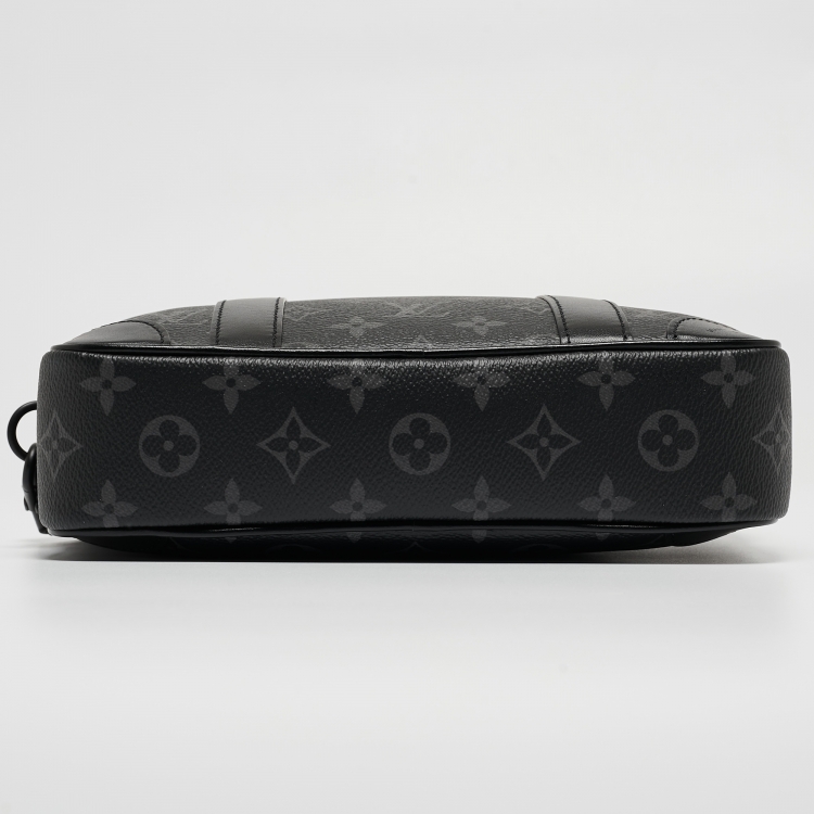 Pre Owned Louis Vuitton Monogram Eclipse Canvas Kasai Pochette