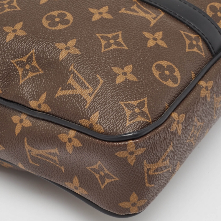 Pre Owned Louis Vuitton Monogram Canvas Porte Documents Voyage PM Bag
