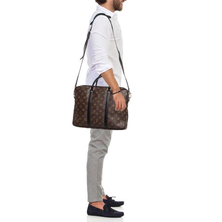 Pre Owned Louis Vuitton Monogram Canvas Porte Documents Voyage PM Bag