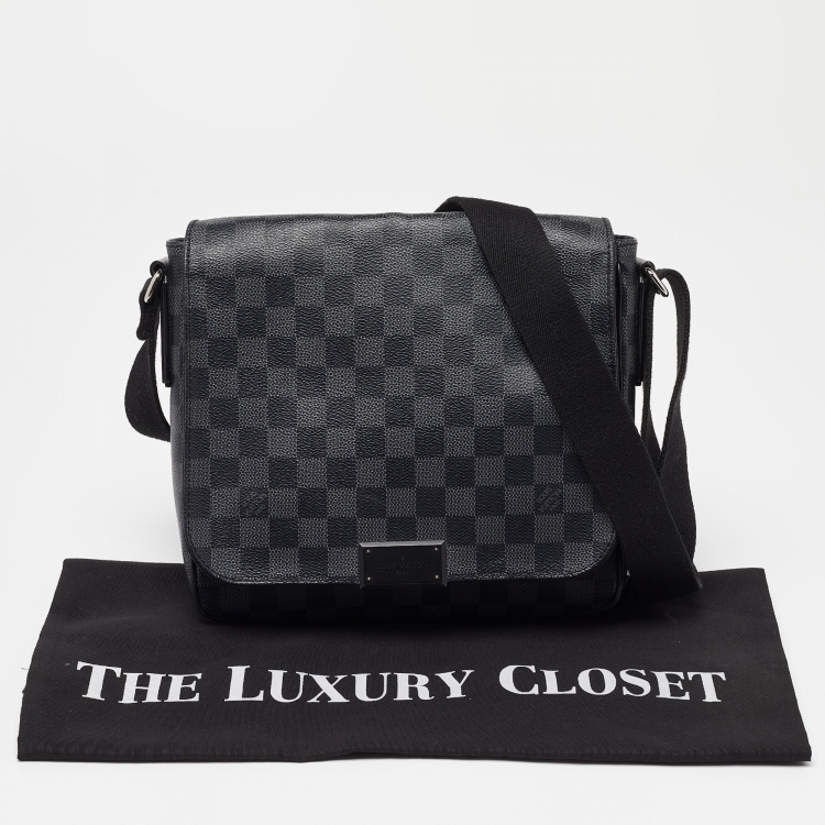 Pre Owned Louis Vuitton Damier Ebene Graphite Canvas District PM Bag