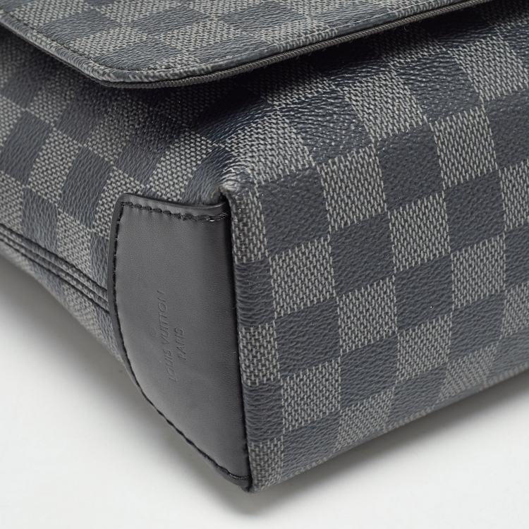 Pre Owned Louis Vuitton Damier Graphite Canvas District MM Bag