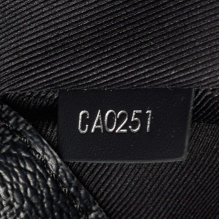 Pre Owned Louis Vuitton Damier Graphite Canvas District MM Bag