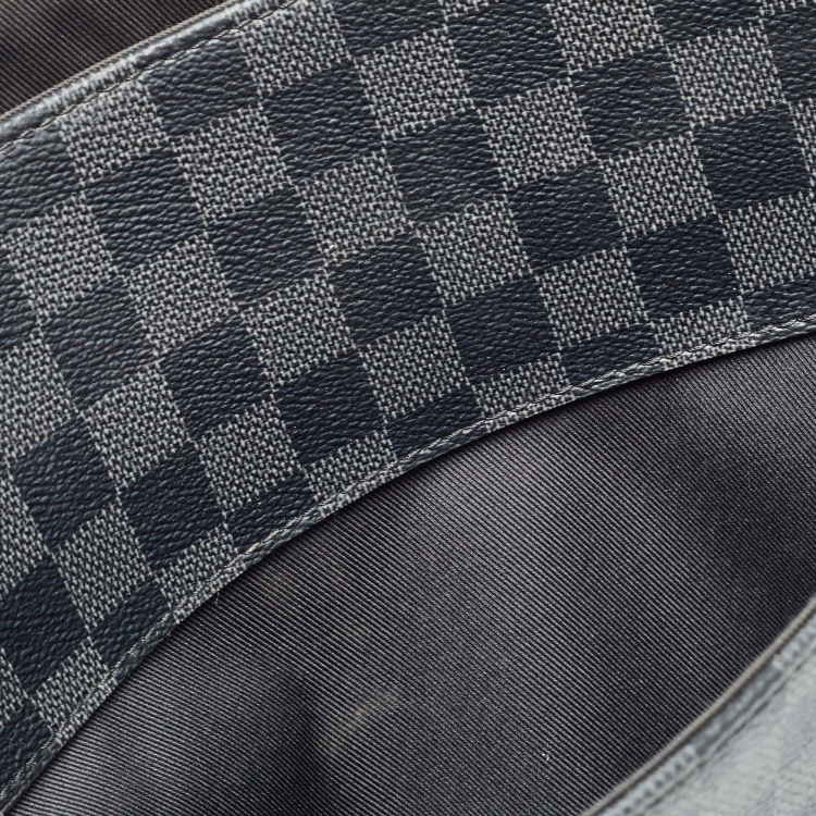 Pre Owned Louis Vuitton Damier Graphite Canvas District MM Bag