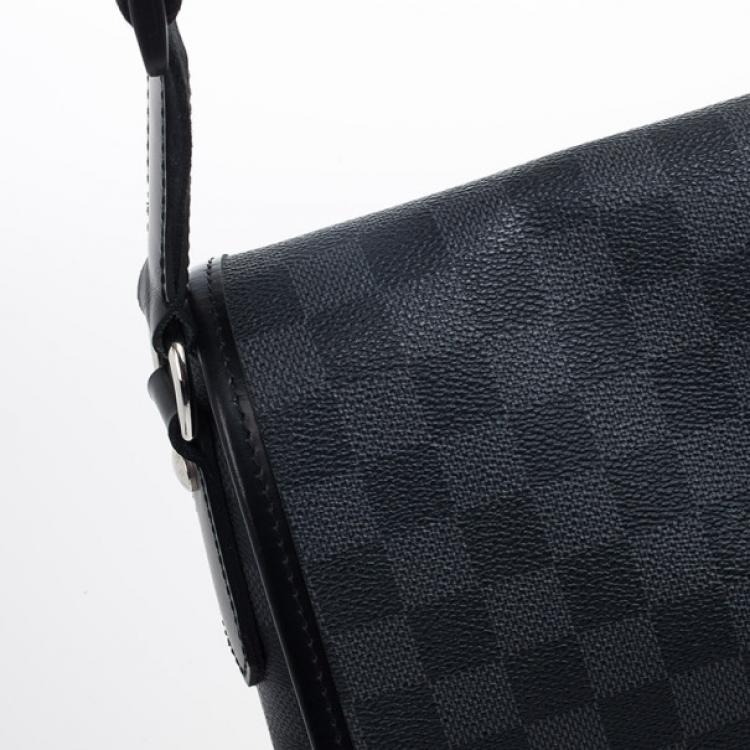 Pre Owned Louis Vuitton Damier Graphite Laptop Renzo Messenger Bag