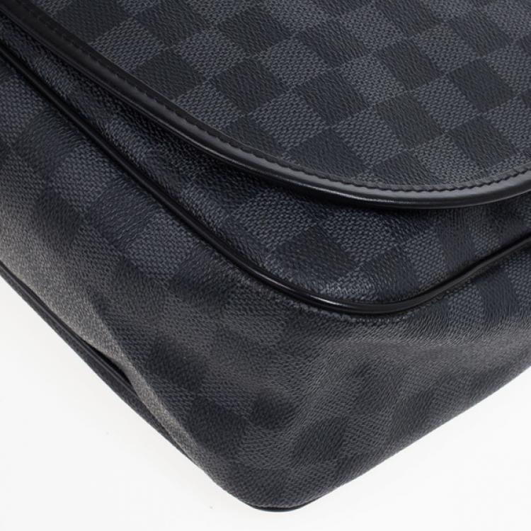 Pre Owned Louis Vuitton Damier Graphite Laptop Renzo Messenger Bag
