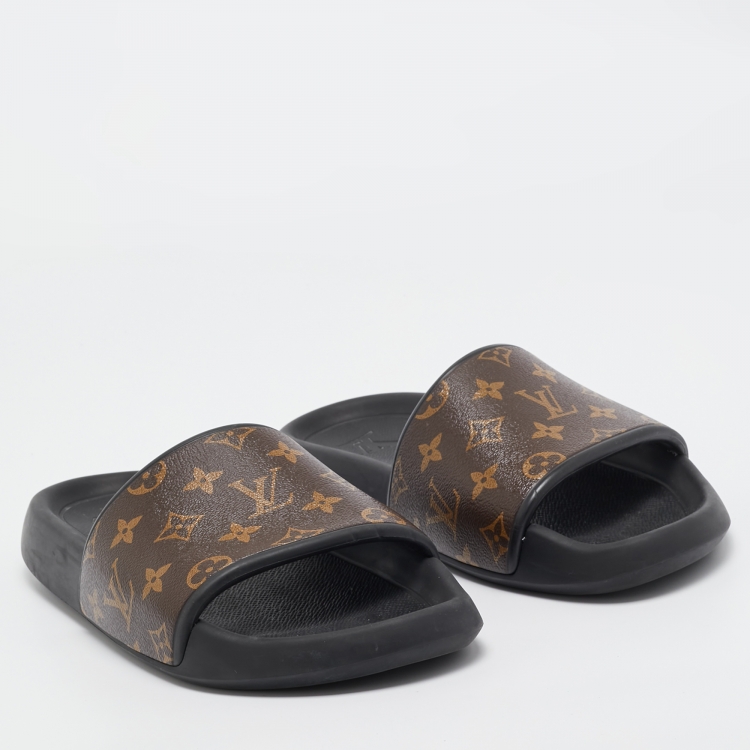 Pre Owned Louis Vuitton Brown Monogram Canvas  Waterfront Flat Slides Size 42