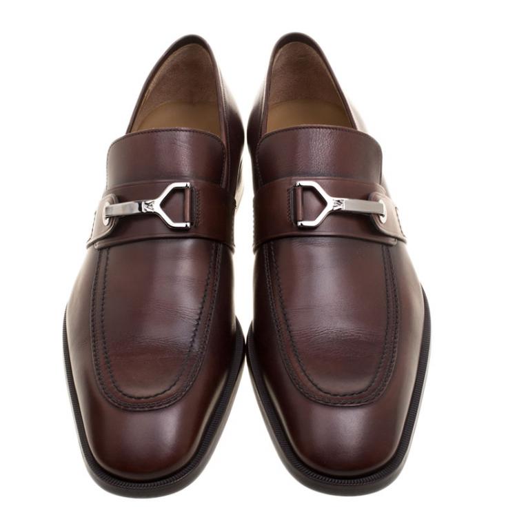 مملوكة مسبقًا Louis Vuitton Brown Leather Buckle Detail Loafers Size 44.5