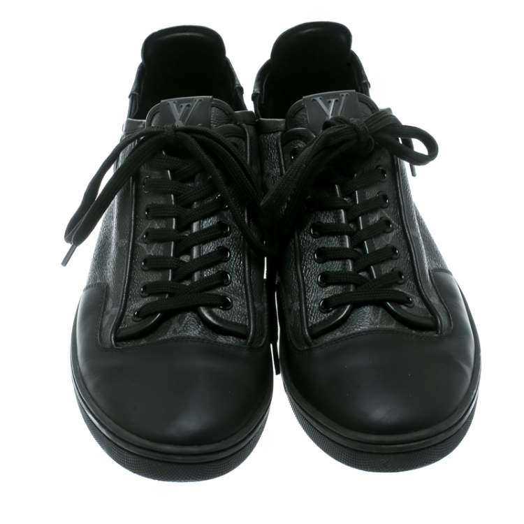 مملوكة مسبقًا Louis Vuitton Black Monogram Canvas and Leather Lace Up Sneakers Size 41.5