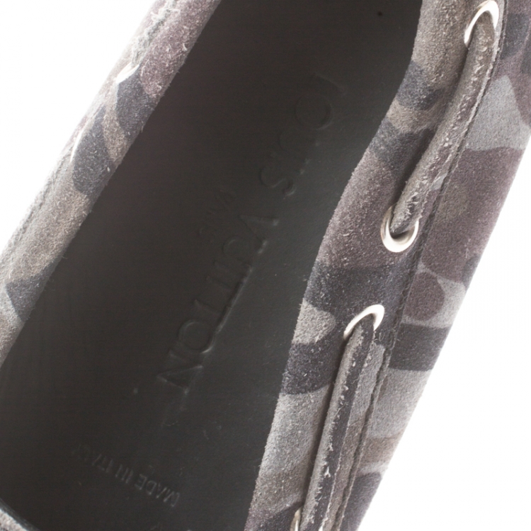 Pre Owned Louis Vuitton Grey Camouflage Print Suede Arizona Loafers Size 42