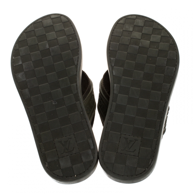 Pre Owned Louis Vuitton Green Damier Rubber Key Flip Flop Flat Sandals Size 41