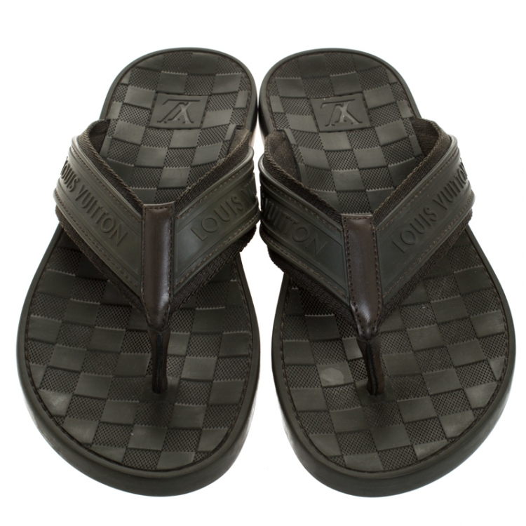 Pre Owned Louis Vuitton Green Damier Rubber Key Flip Flop Flat Sandals Size 41