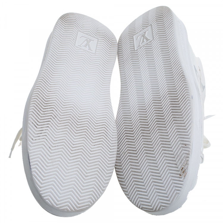 Pre Owned Louis Vuitton White Leather Low Top Sneakers Size 42