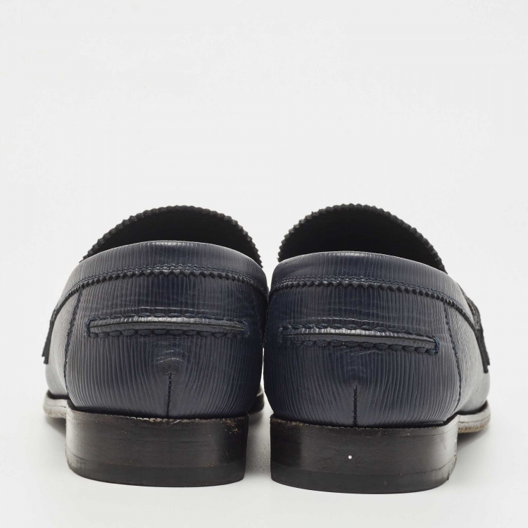 مملوكة مسبقًا Louis Vuitton Navy Blue Leather Slip On Loafers Size 41.5