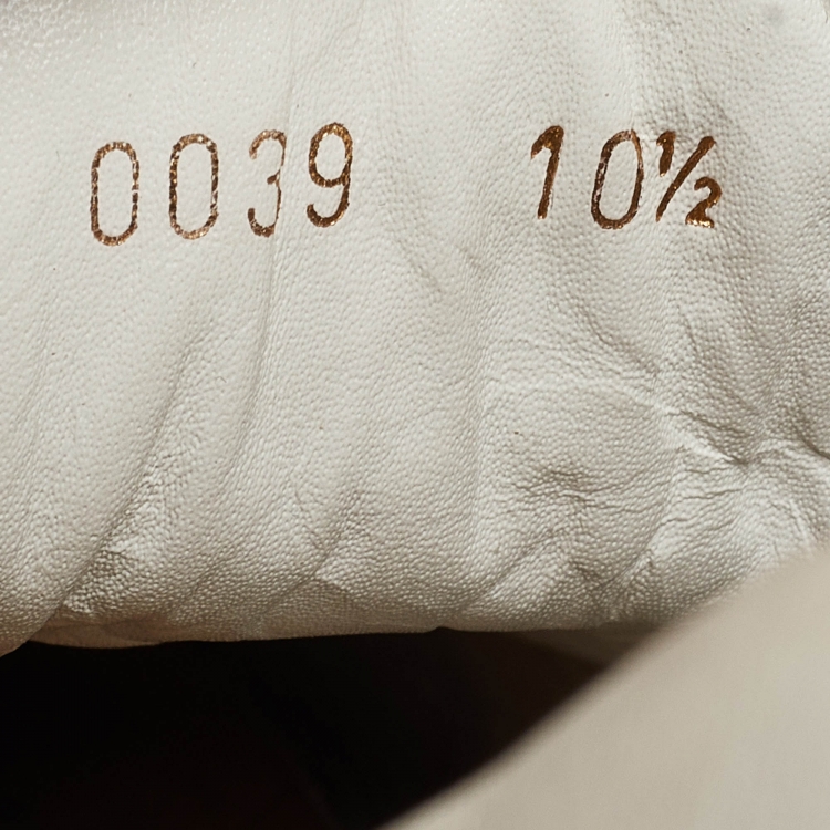 Pre Owned Louis Vuitton White Leather Low Top Sneakers Size 44.5