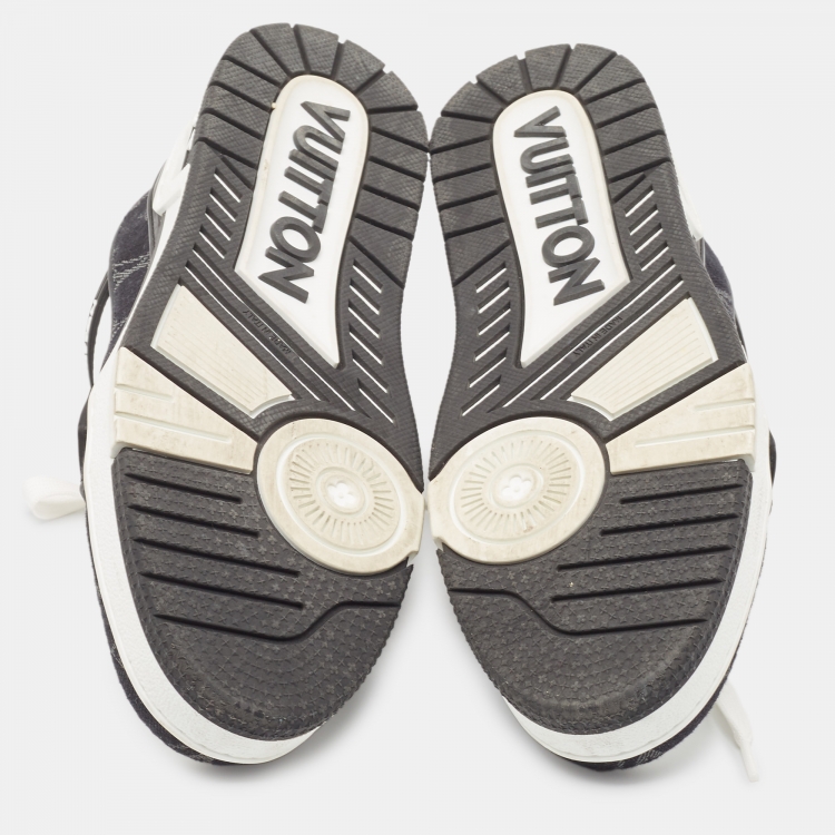 Pre Owned Louis Vuitton White/Black Monogram Leather and Denim LV Trainer Sneakers Size 39