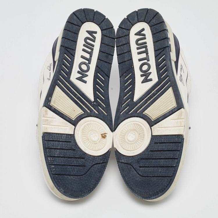 Pre Owned Louis Vuitton White/Blue Leather and Suede LV Trainer Sneakers Size 43