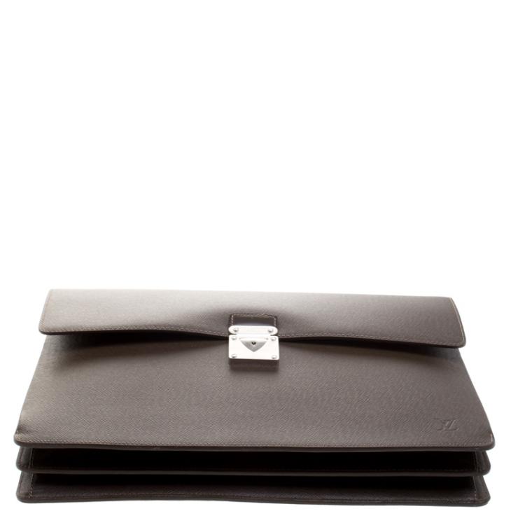 Pre Owned Louis Vuitton Grizzli Taiga Leather Robusto 1 Compartment Briefcase