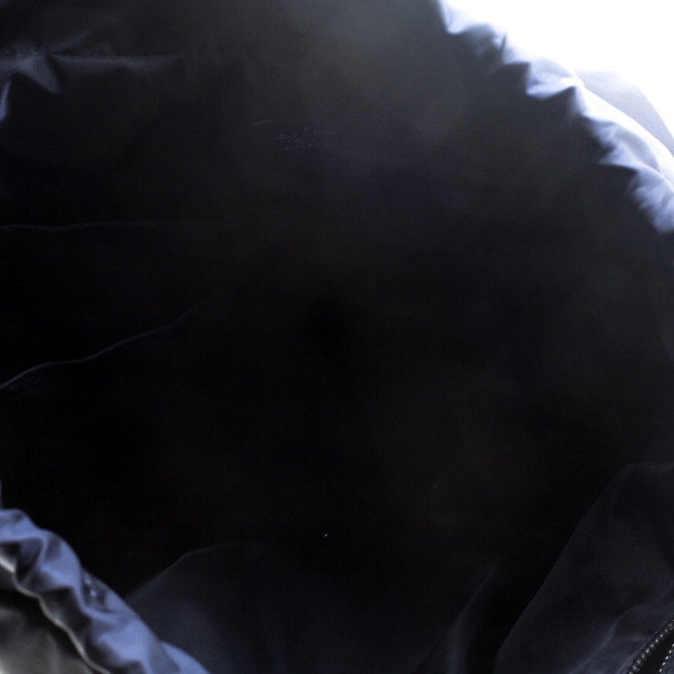 Pre Owned Louis Vuitton Blue/Black Nylon and Leather V Line Pulse Backpack 