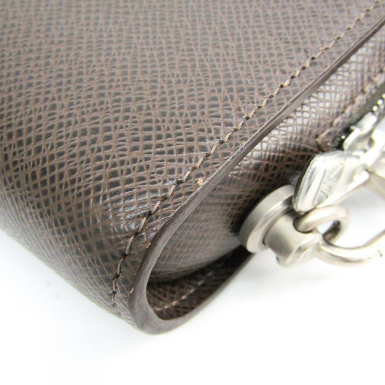 Pre Owned Louis Vuitton Grizzli Taiga Leather Pochette Baikal Clutch Bag