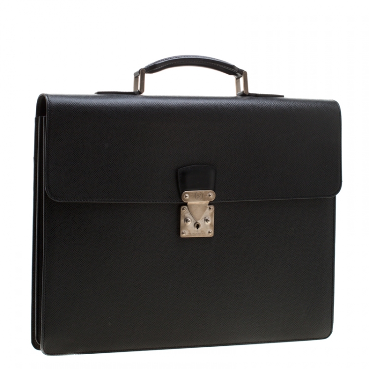 Pre Owned Louis Vuitton Black Taiga Leather Robusto 1 Compartment Briefcase