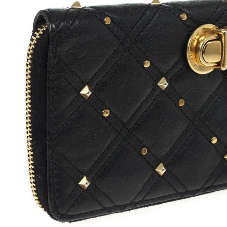 Pre Owned Marc Jacobs Quilted Zip Black Phyton-Effect Leather Wallet 