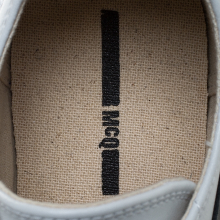 Pre Owned McQ by Alexander McQueen White/Black Leather And Rubber Swallow Plimsoll Low Top Sneakers Size 43