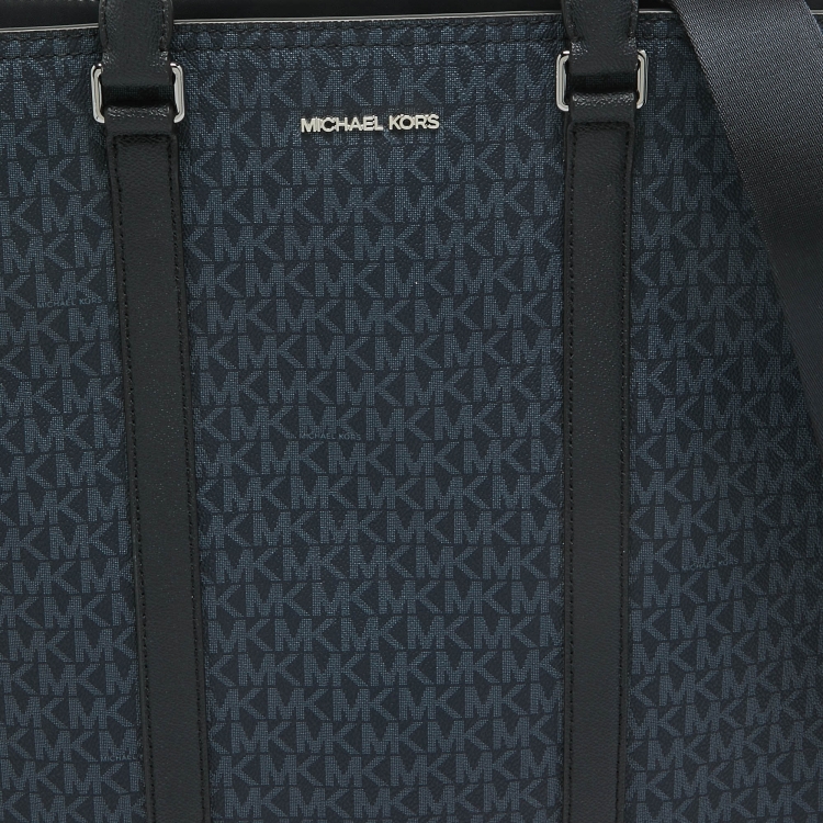 Pre Owned Michael Kors Blue/Black Signature Coated Canvas and Leather Cooper Tote