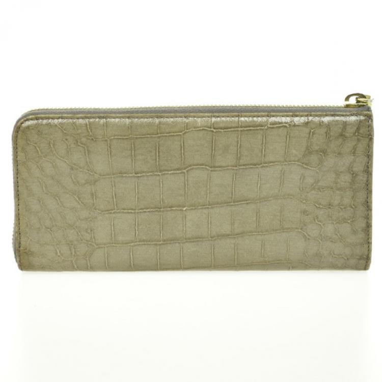 Pre Owned Miu Miu St. Coco Lux Crocodile Embossed Leather Ziparound Wallet