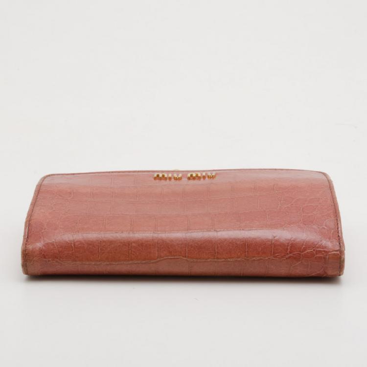 Pre Owned Miu Miu Pink Croc Leather Wallet