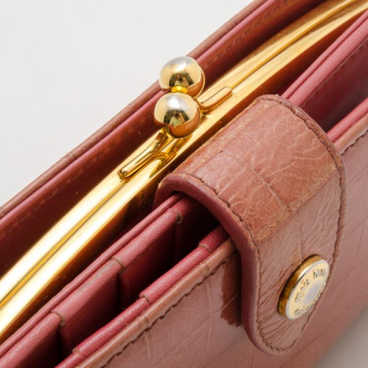 Pre Owned Miu Miu Pink Croc Leather Wallet