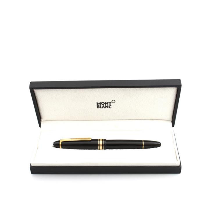 Pre Owned Montblanc Meisterstuck Classique Fountain Pen