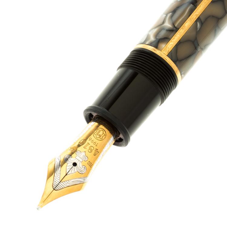 Pre Owned Montblanc Writers Edition Alexandre Dumas Limited Edition Fountain Pen, 18k Gold Nib
