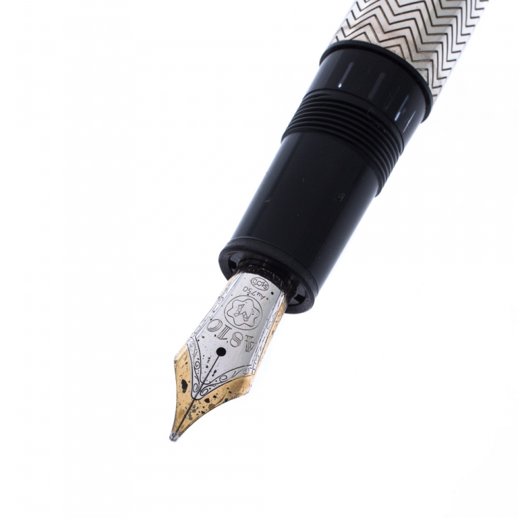 Pre Owned Montblanc Meisterstuck LeGrand Solitaire Silver Barley Fountain Pen