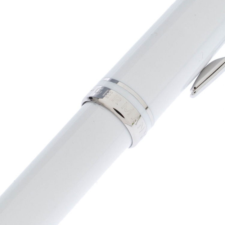 Pre Owned Montblanc White Lacquer Platinum Finish Ballpoint Pen