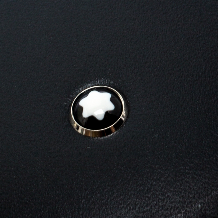 مملوكة مسبقًا Montblanc Sartorial Black Leather Silver Tone 113238 Key Fob