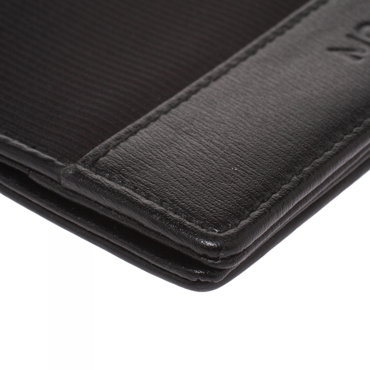 مملوكة مسبقًا Montblanc Black Fabric and Leather Nightflight Passport Holder