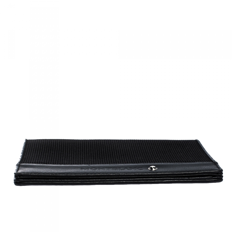 مملوكة مسبقًا Montblanc Black Fabric and Leather Nightflight Passport Holder