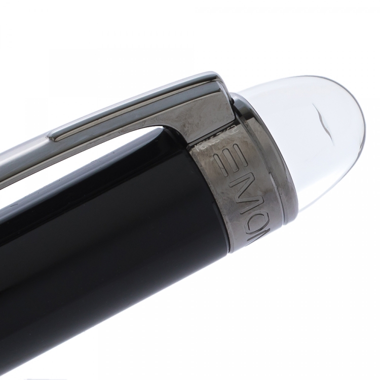 Pre Owned Montblanc StarWalker Midnight Black Resin Ruthenium Coated Ballpoint Pen
