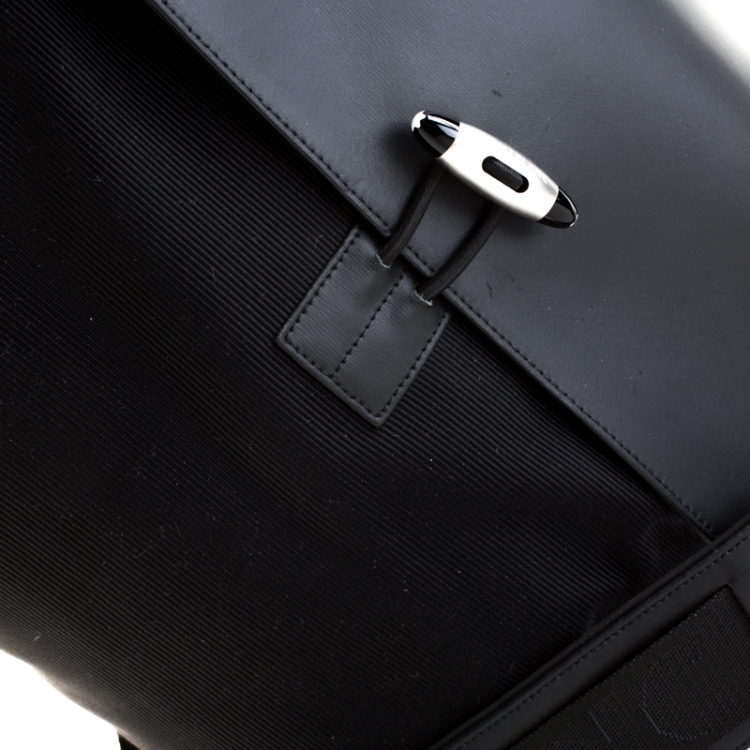 مملوكة مسبقًا Mont Blanc Black Nylon and Leather NightFlight Messenger Bag